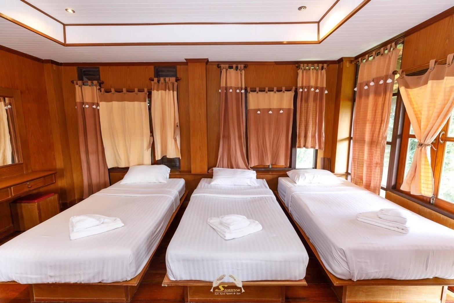 Suanya Kohkood Resort And Spa Ko Kut Exterior photo